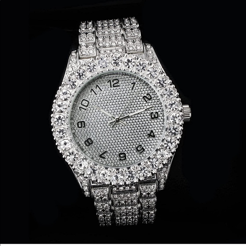 NEW* Men silver flashy big face watch - Picture 3 of 10